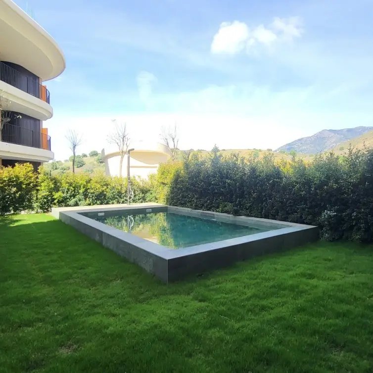 Sale of ground floor apartment in Higueron