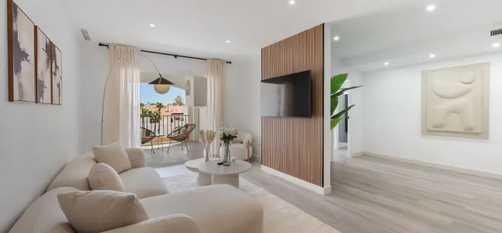 Sale of middle floor apartment in Nueva Andalucía 0