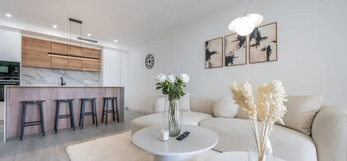 Sale of middle floor apartment in Nueva Andalucía 4