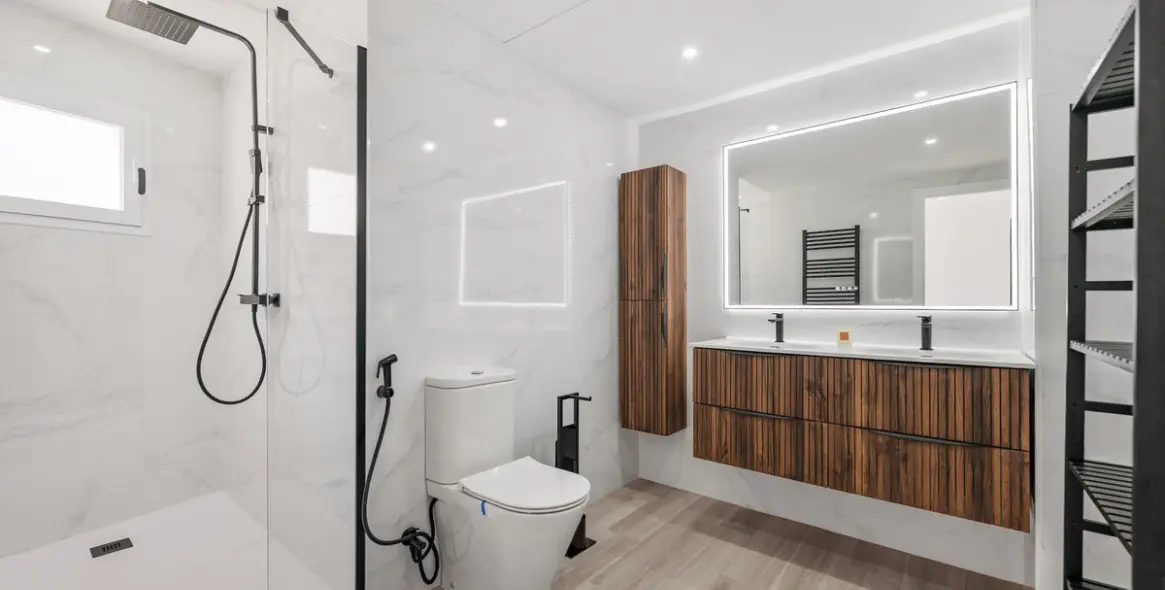 Sale of middle floor apartment in Nueva Andalucía 24