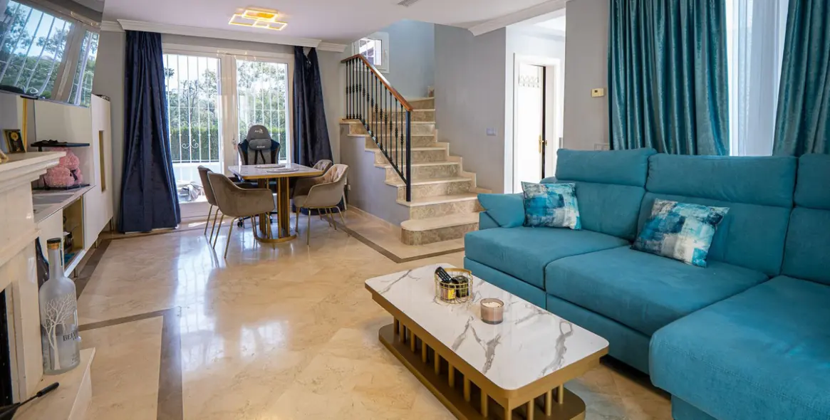 Продажа таунхауса в Nueva Andalucía 1