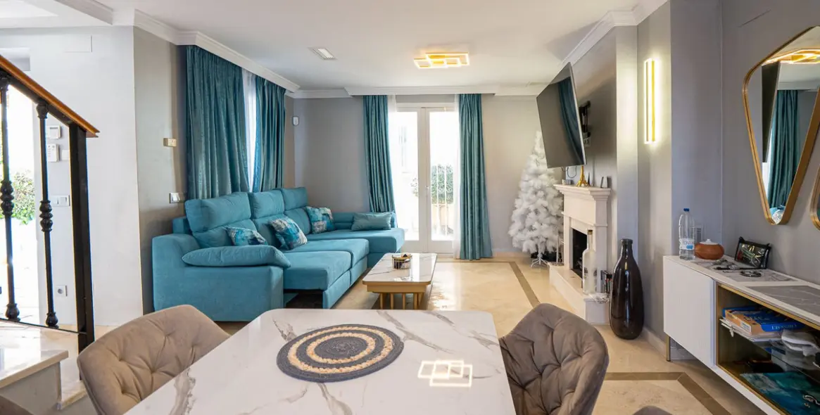 Продажа таунхауса в Nueva Andalucía 3