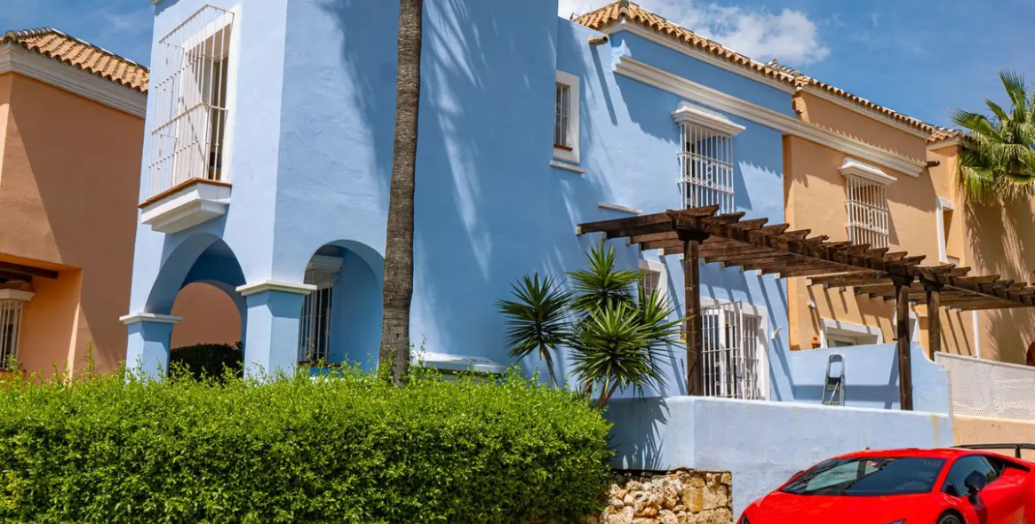 Продажа таунхауса в Nueva Andalucía 29