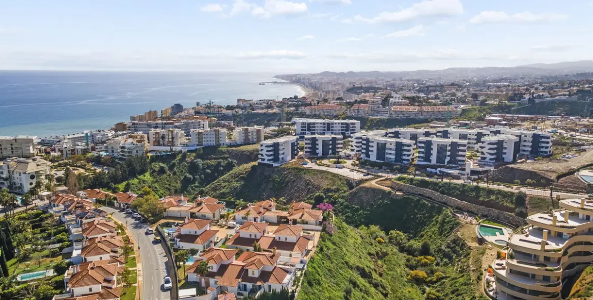 Venta de apartamento en planta media en Fuengirola 34