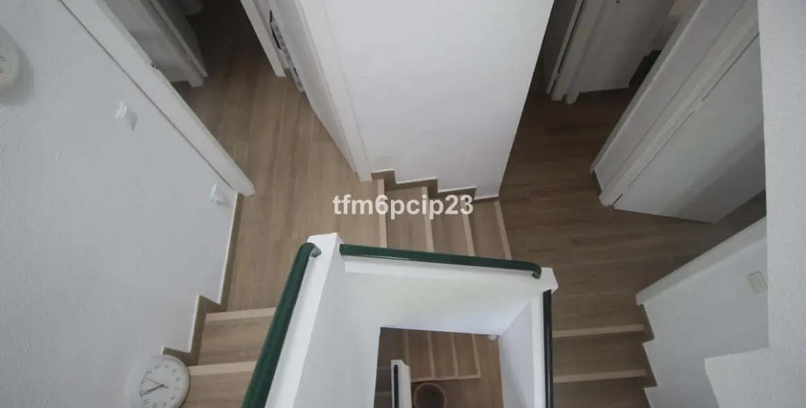 Продажа дома на две семьи в Casares Playa 29