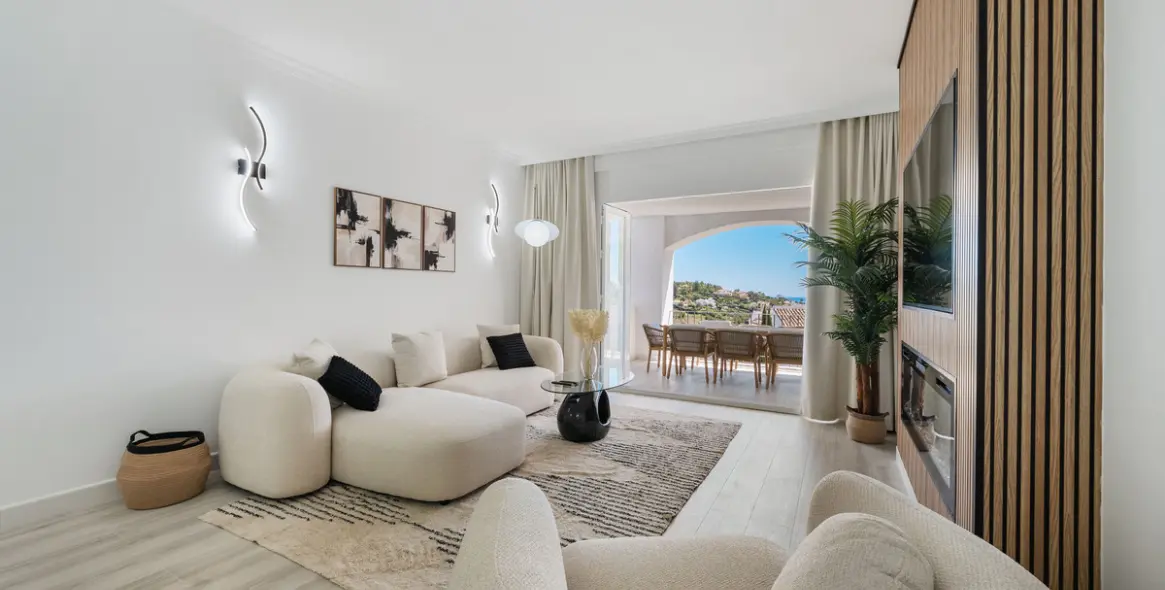 Продажа апартаментов на среднем этаже в Benahavís 5