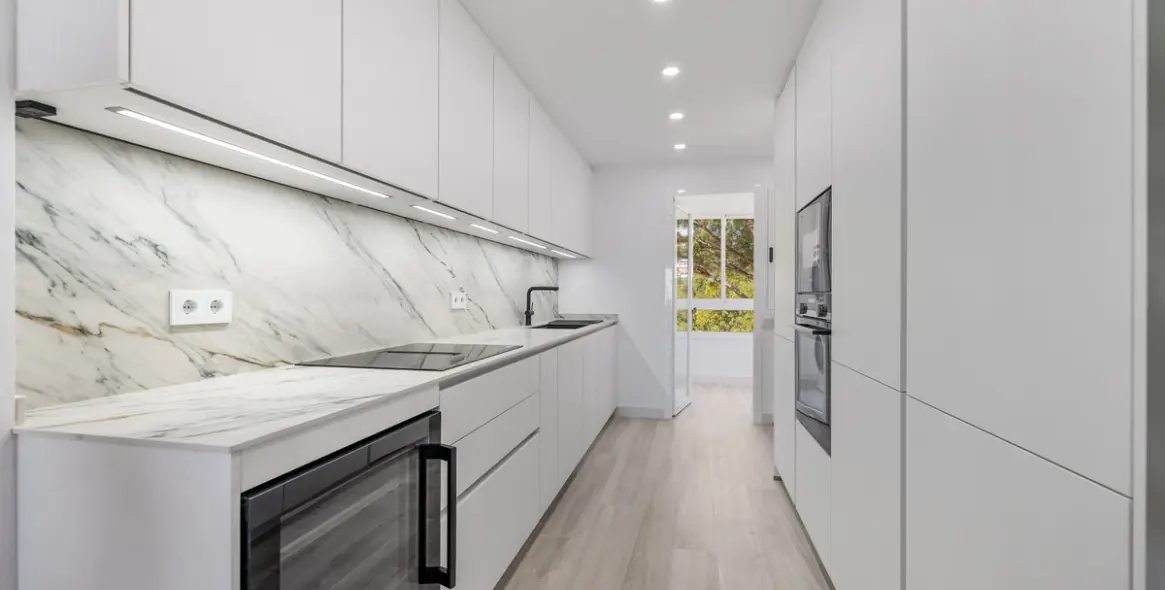 Продажа апартаментов на среднем этаже в Benahavís 8