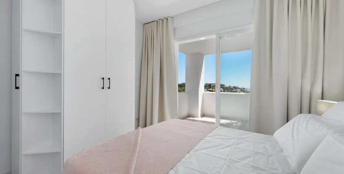 Продажа апартаментов на среднем этаже в Benahavís 21