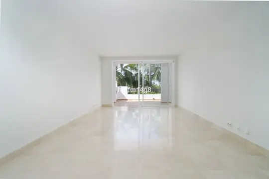 Image 4 thumb