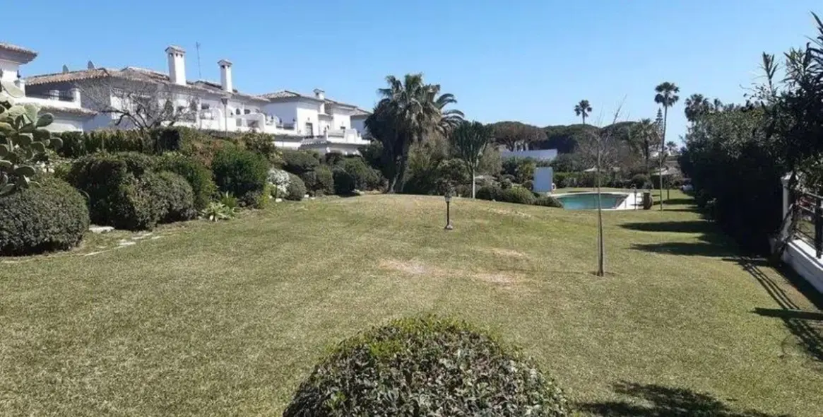 Продажа таунхауса в Cabopino 10