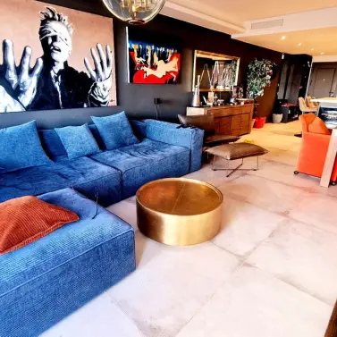 Продажа апартаментов на среднем этаже в Marbella