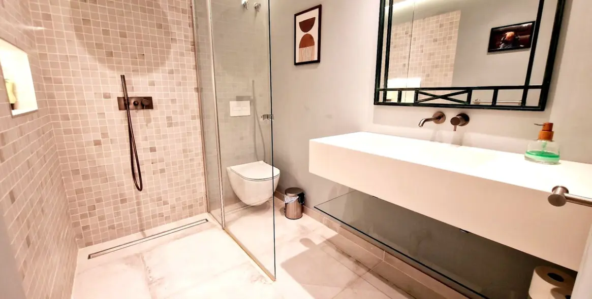 Продажа апартаментов на среднем этаже в Marbella 15