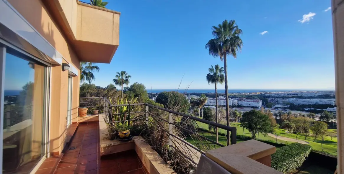 Продажа апартаментов на среднем этаже в Marbella 16