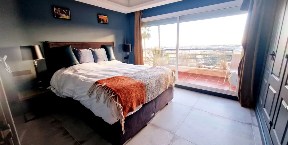 Продажа апартаментов на среднем этаже в Marbella 20