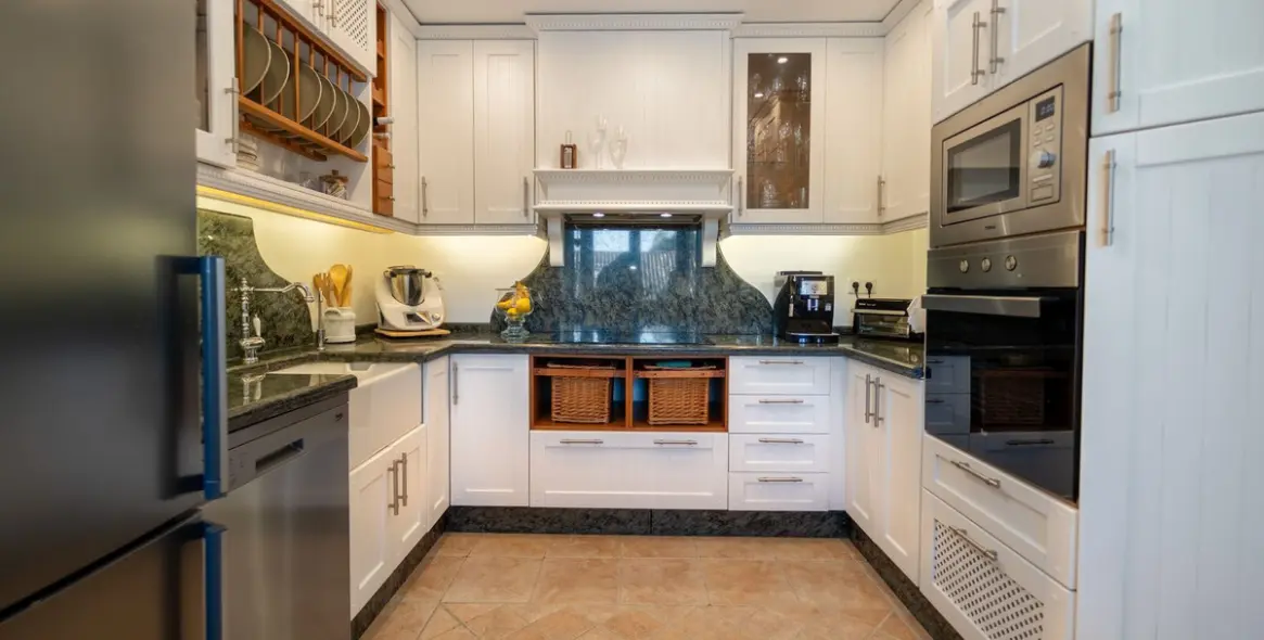 Продажа  отдельно стоящей виллы в Mijas Costa 32