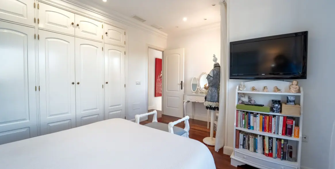 Продажа  отдельно стоящей виллы в Mijas Costa 39