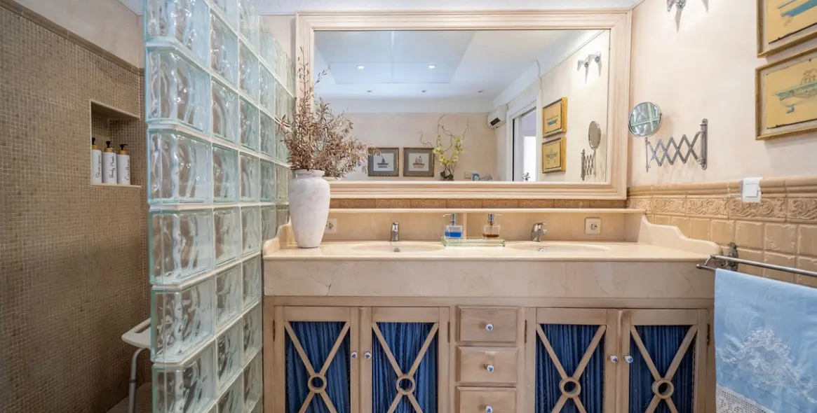 Продажа  отдельно стоящей виллы в Mijas Costa 43