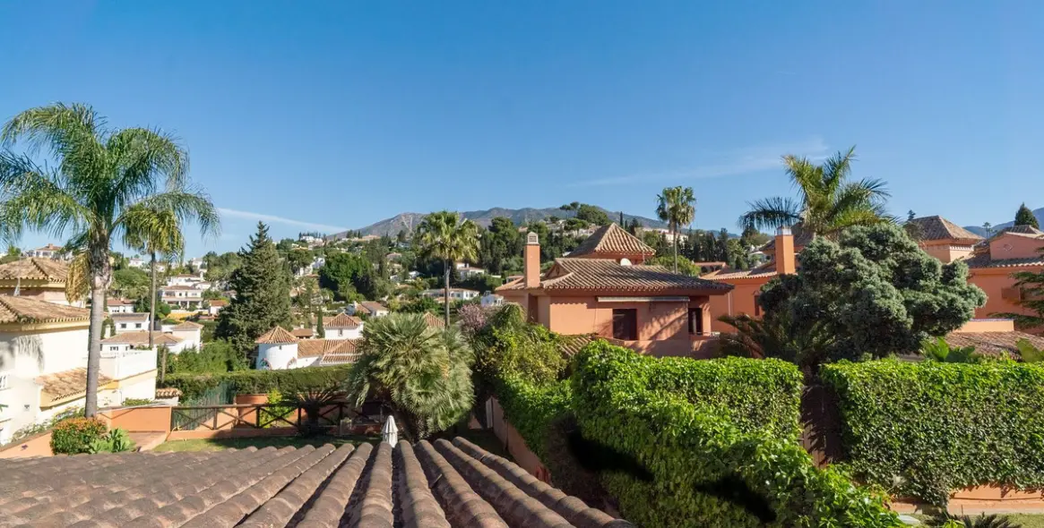 Продажа  отдельно стоящей виллы в Mijas Costa 54