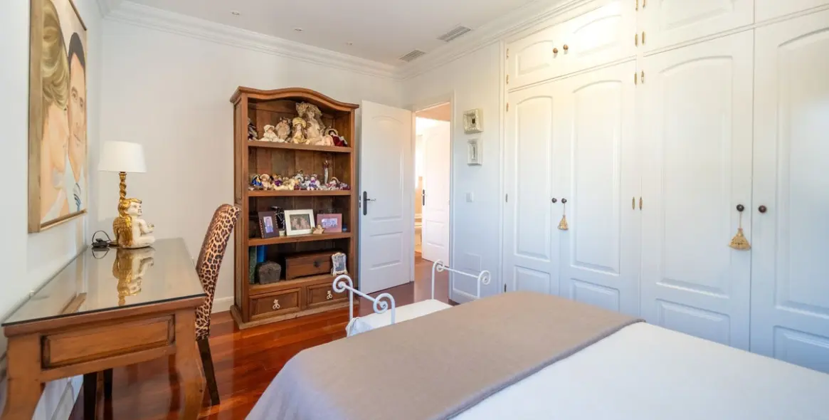 Продажа  отдельно стоящей виллы в Mijas Costa 64