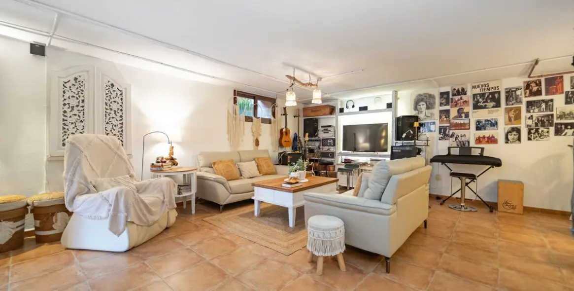 Продажа  отдельно стоящей виллы в Mijas Costa 72