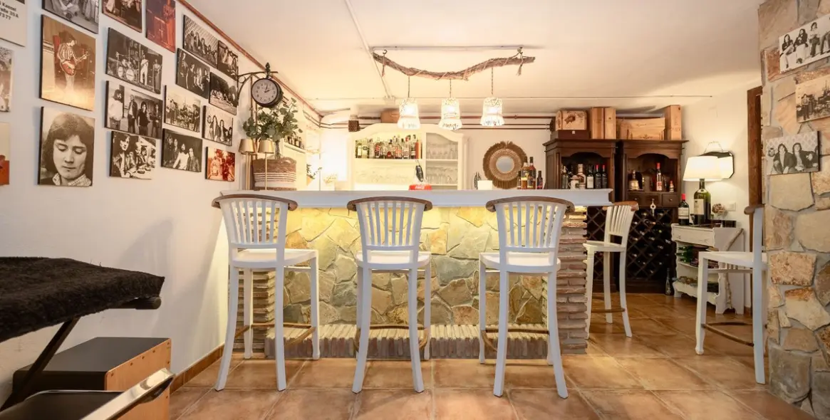 Продажа  отдельно стоящей виллы в Mijas Costa 75