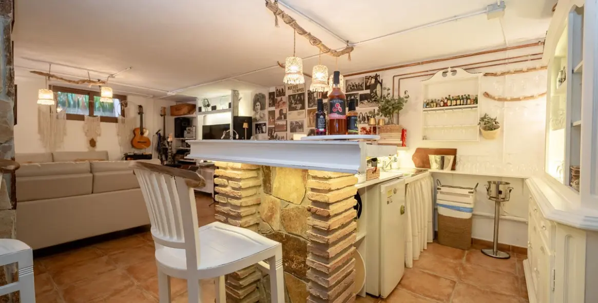 Продажа  отдельно стоящей виллы в Mijas Costa 77