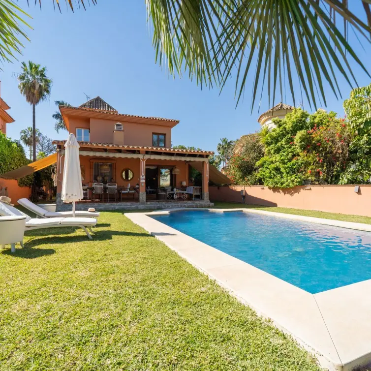 Sale of detached villa in Mijas Costa