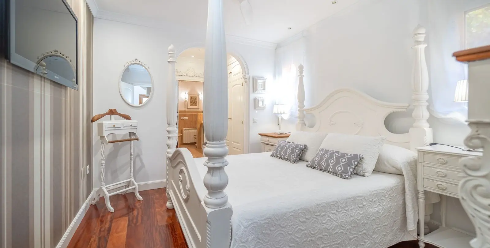 Venta de villa independiente en Mijas Costa 23