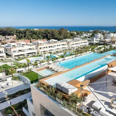 Продажа апартаментов на первом этаже в The Golden Mile