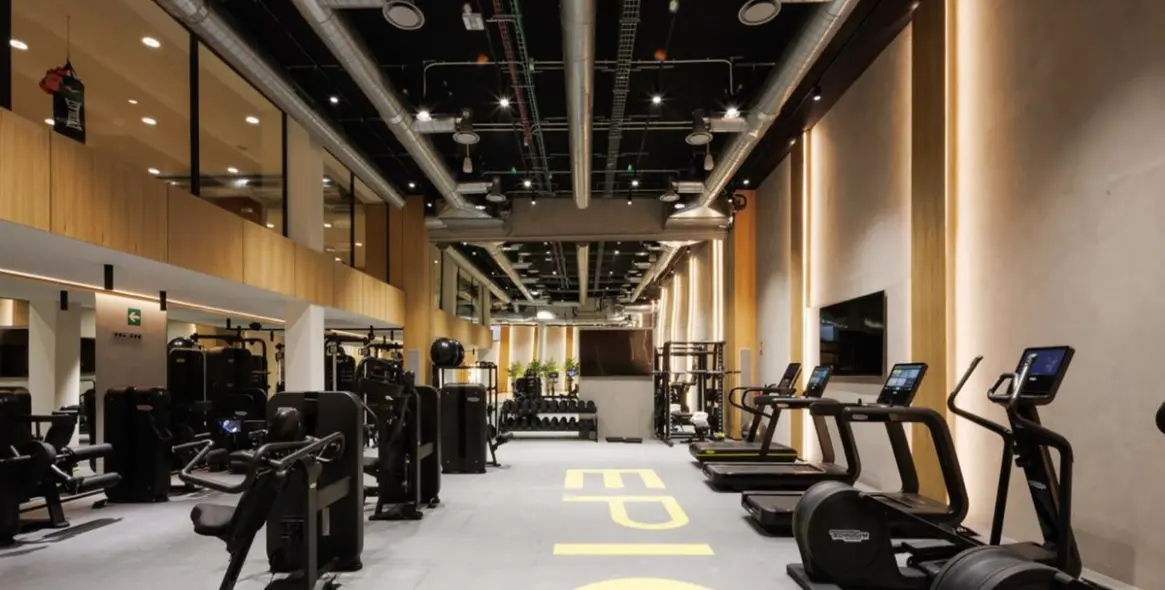 Продажа апартаментов на первом этаже в The Golden Mile 11