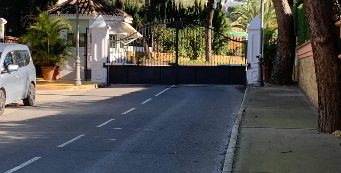 Продажа  жилого участка в The Golden Mile 3