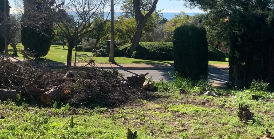 Продажа  жилого участка в The Golden Mile 18