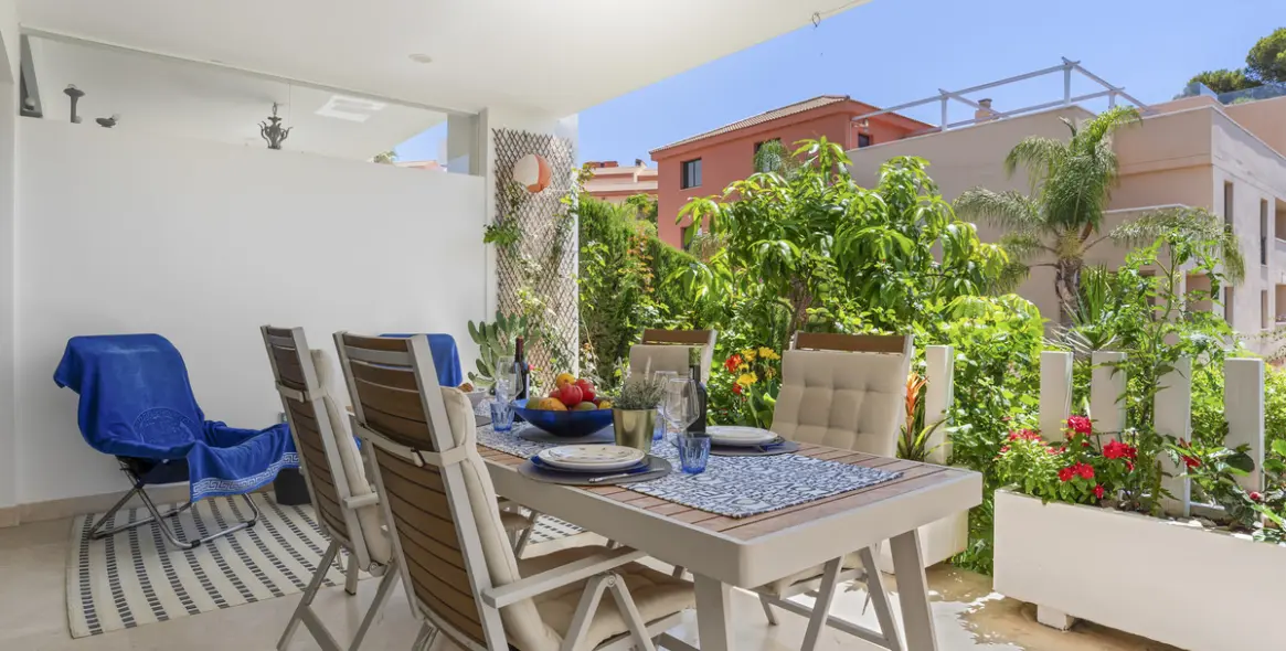 Alquiler a largo plazo de casa pareada en The Golden Mile 4