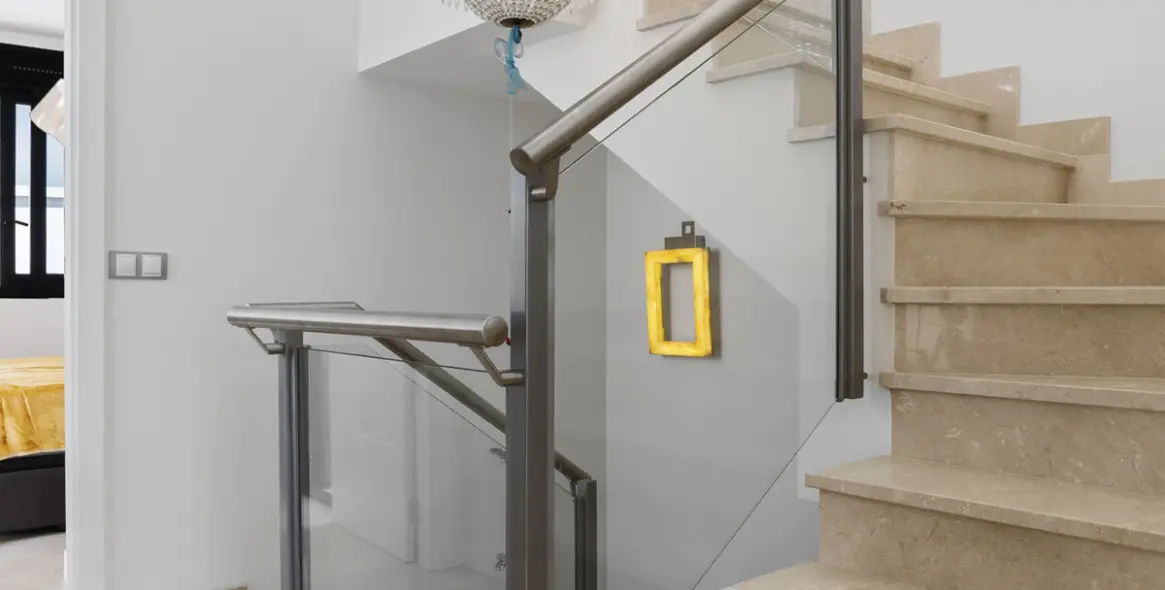 Alquiler a largo plazo de casa pareada en The Golden Mile 10