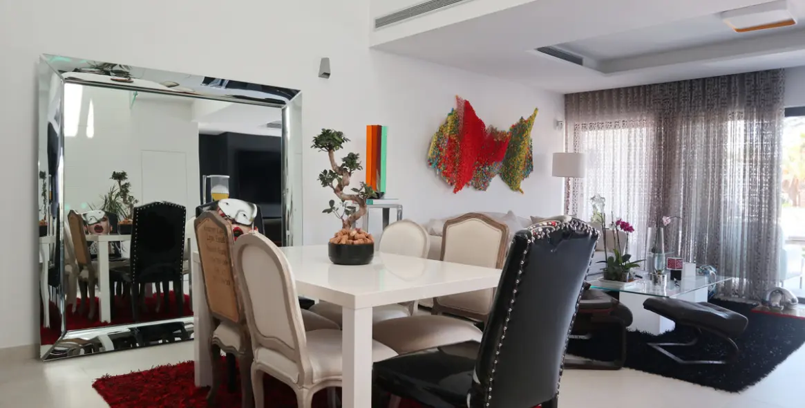 Alquiler a largo plazo de casa pareada en Estepona 3