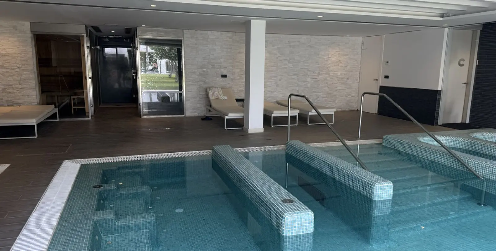 Alquiler a largo plazo de casa pareada en Estepona 37