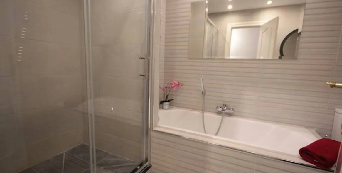 Venta de apartamento en planta baja en Estepona 7