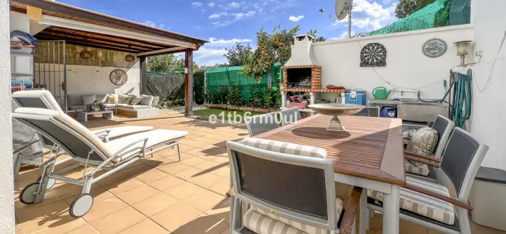 Venta de apartamento en planta baja en Marbella 3