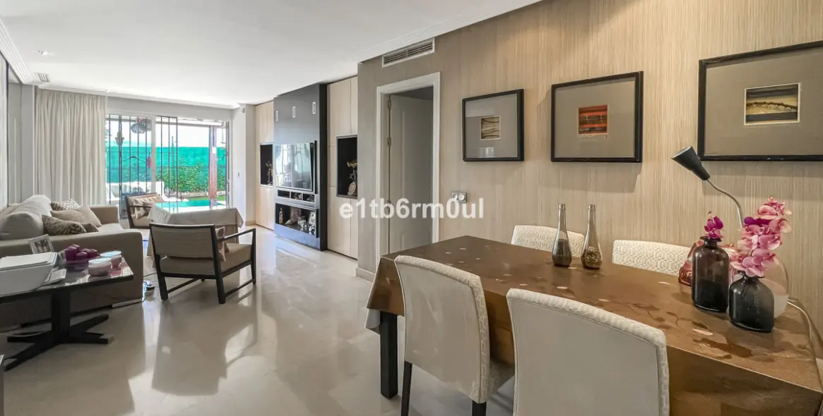 Venta de apartamento en planta baja en Marbella 5