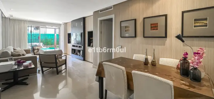 Venta de apartamento en planta baja en Marbella 4