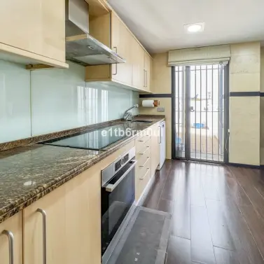 Venta de apartamento en planta baja en Marbella