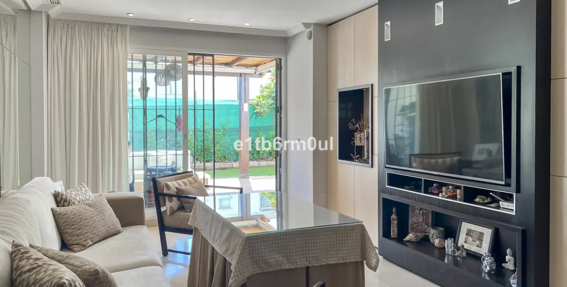 Venta de apartamento en planta baja en Marbella 9