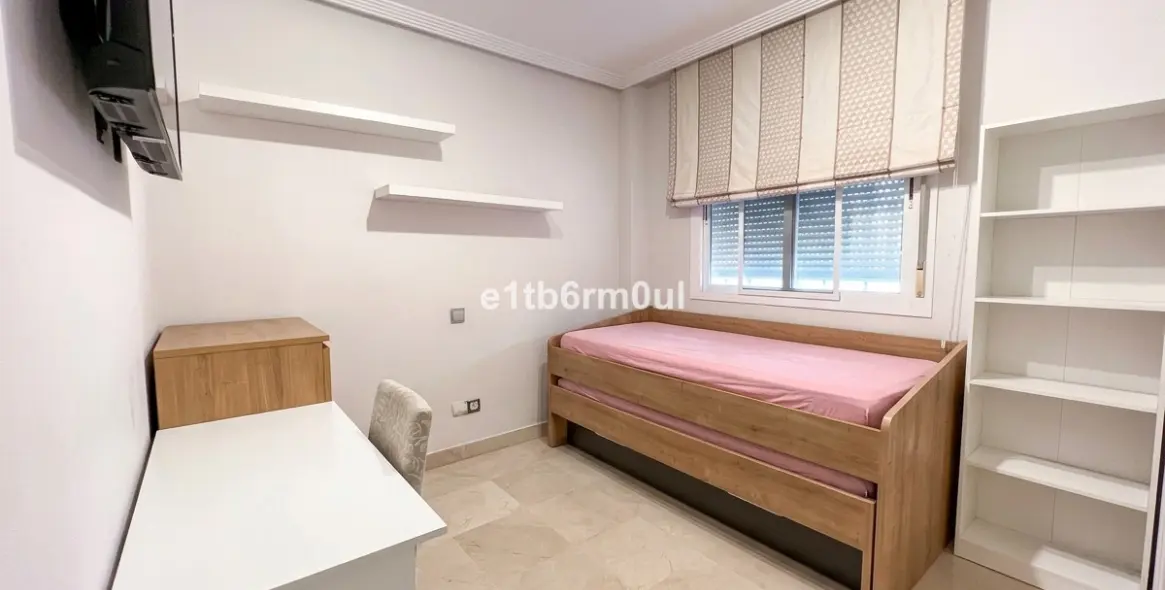 Venta de apartamento en planta baja en Marbella 10