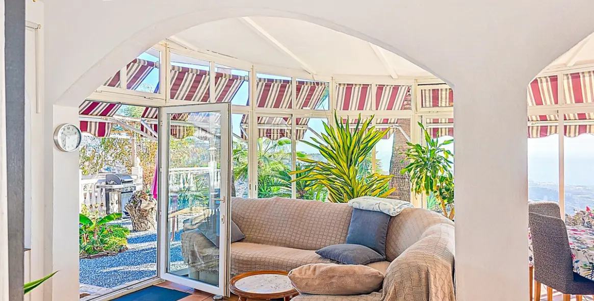 Venta de villa independiente en Arenas 9