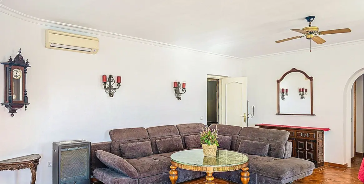 Venta de villa independiente en Arenas 18