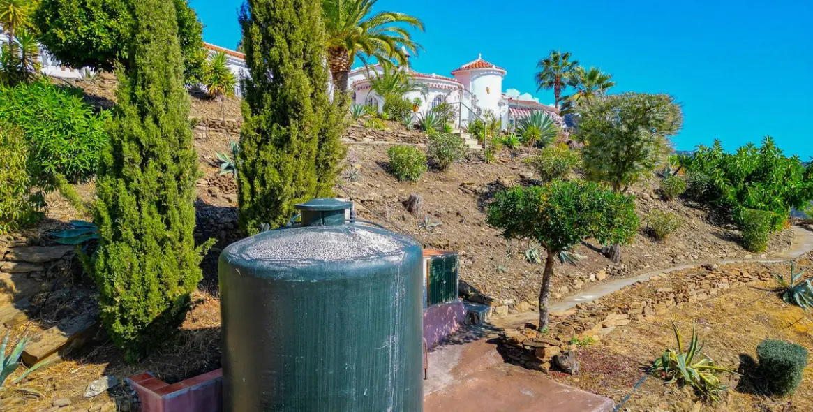 Venta de villa independiente en Arenas 57