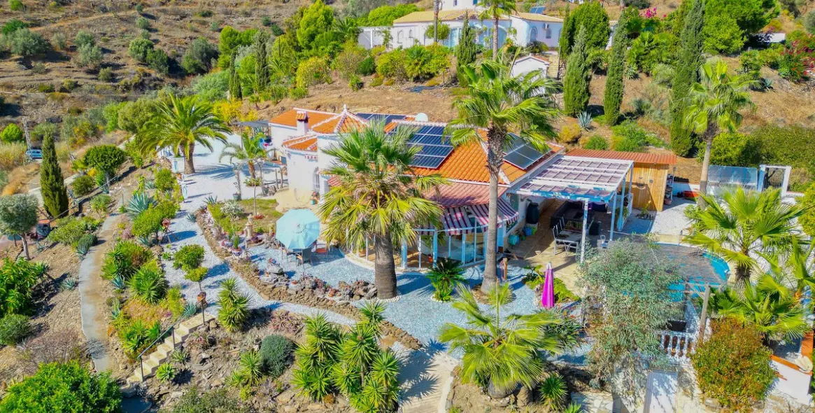 Venta de villa independiente en Arenas 62