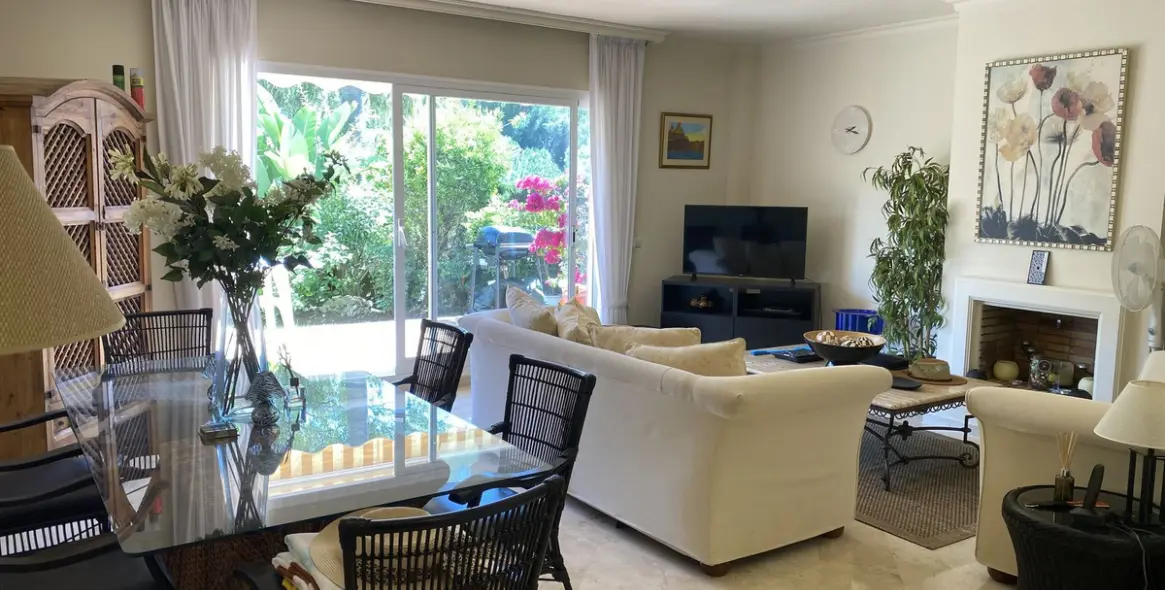 Продажа двухуровневых апартаментов в La Quinta 4