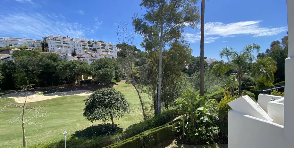 Продажа двухуровневых апартаментов в La Quinta 5