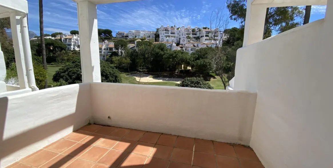 Продажа двухуровневых апартаментов в La Quinta 8